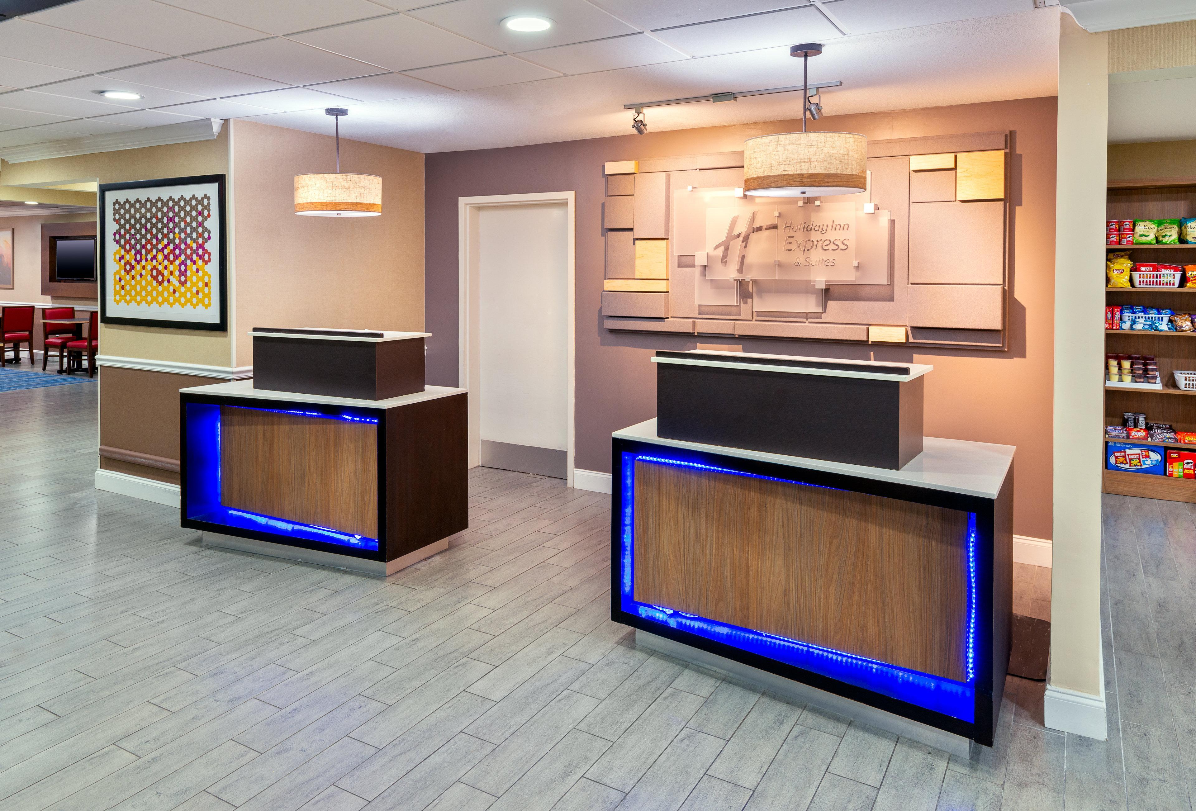 Holiday Inn Express Hotel & Suites Bonita Springs/Naples By Ihg Extérieur photo