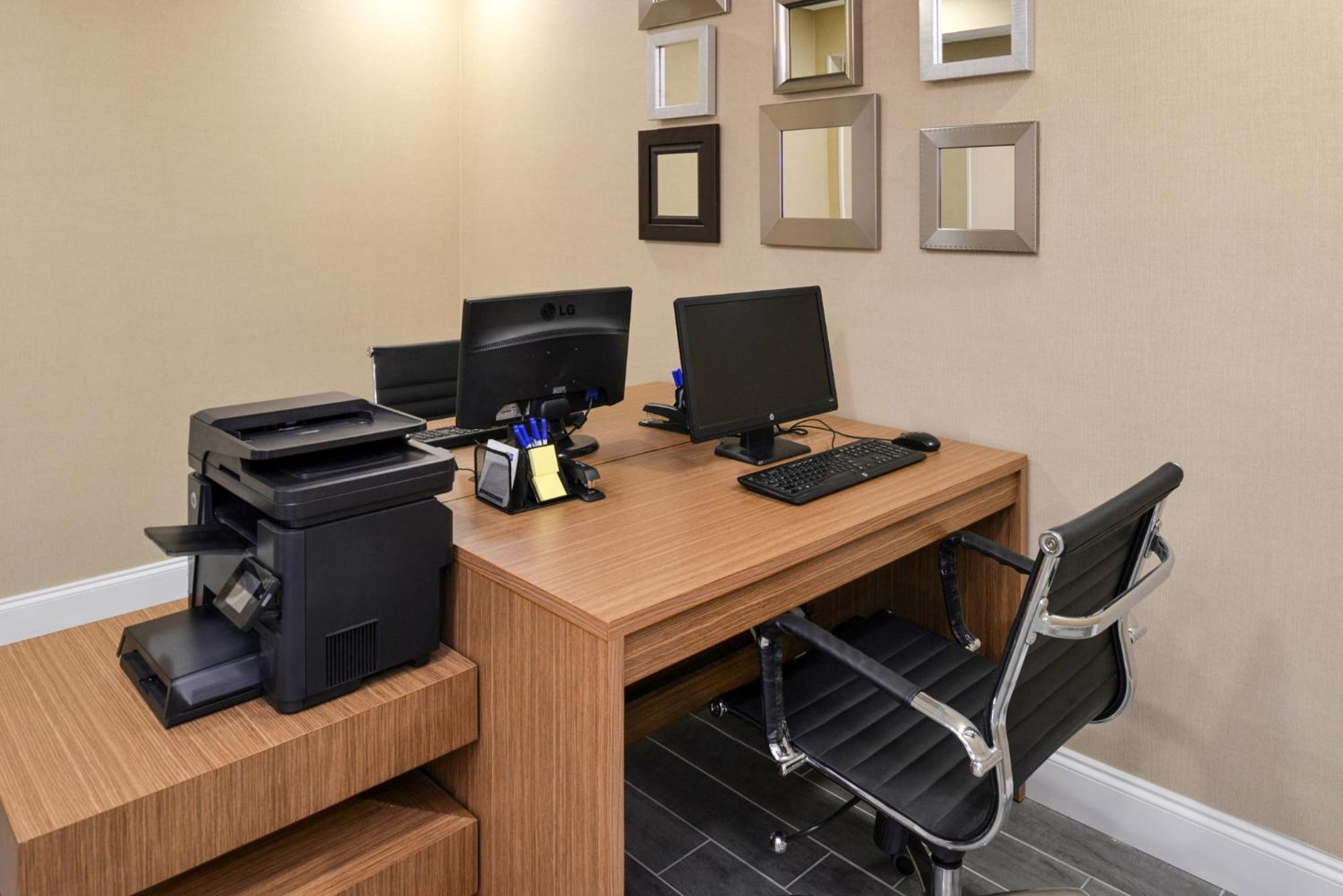 Holiday Inn Express Hotel & Suites Bonita Springs/Naples By Ihg Extérieur photo