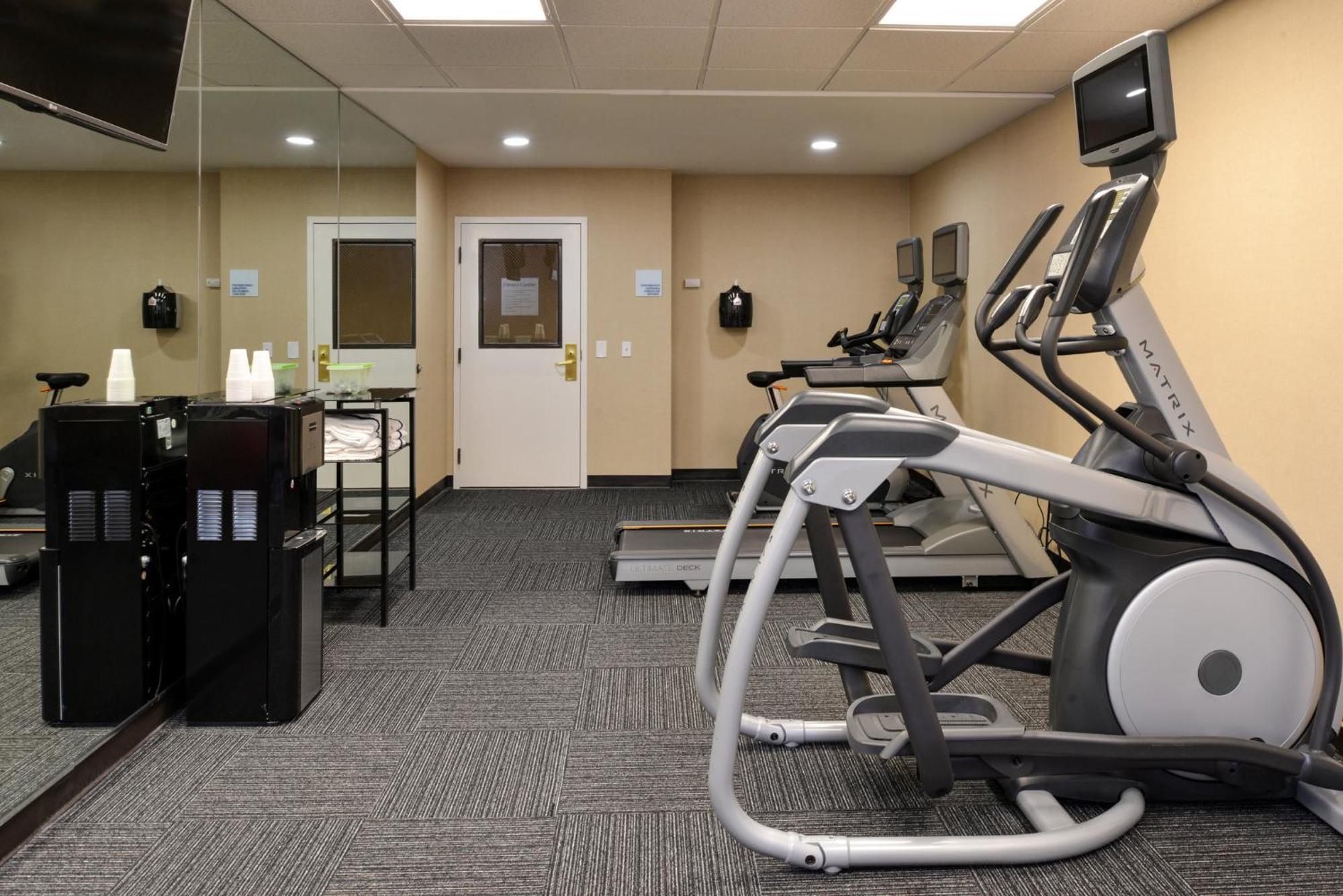 Holiday Inn Express Hotel & Suites Bonita Springs/Naples By Ihg Extérieur photo